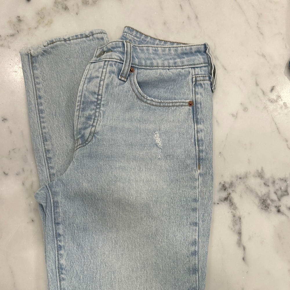 Old Navy Light Wash Distressed Jeans